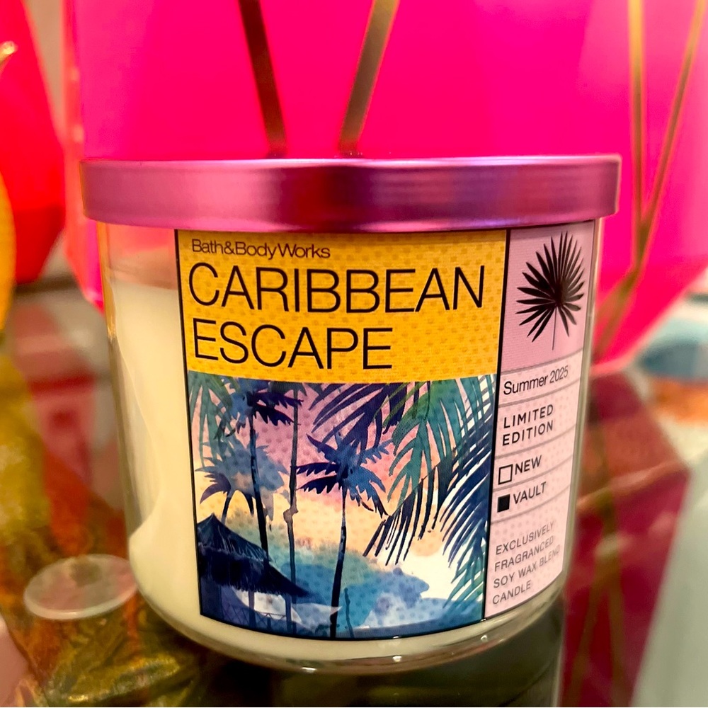 Bath & Body Works Caribbean Escape Candle